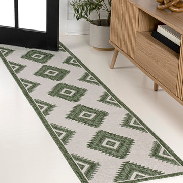 Lior Geometric Moroccan Diamond Area Rug